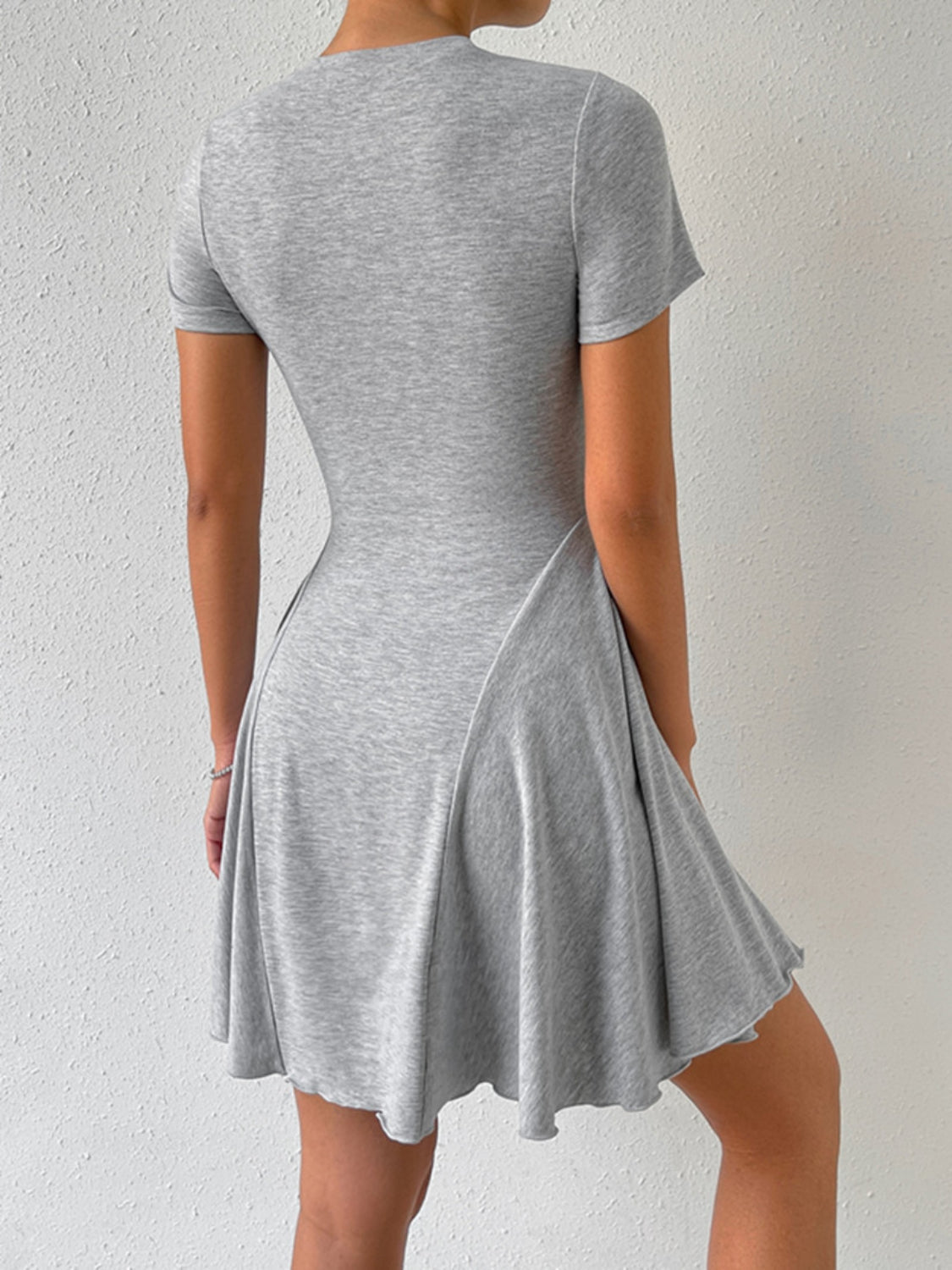 Round Neck Short Sleeve Mini Dress