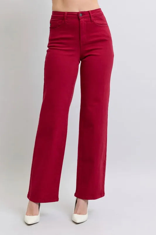 Plus Size 90’s-Inspired Heart Pocket Straight Jeans SCARLET
