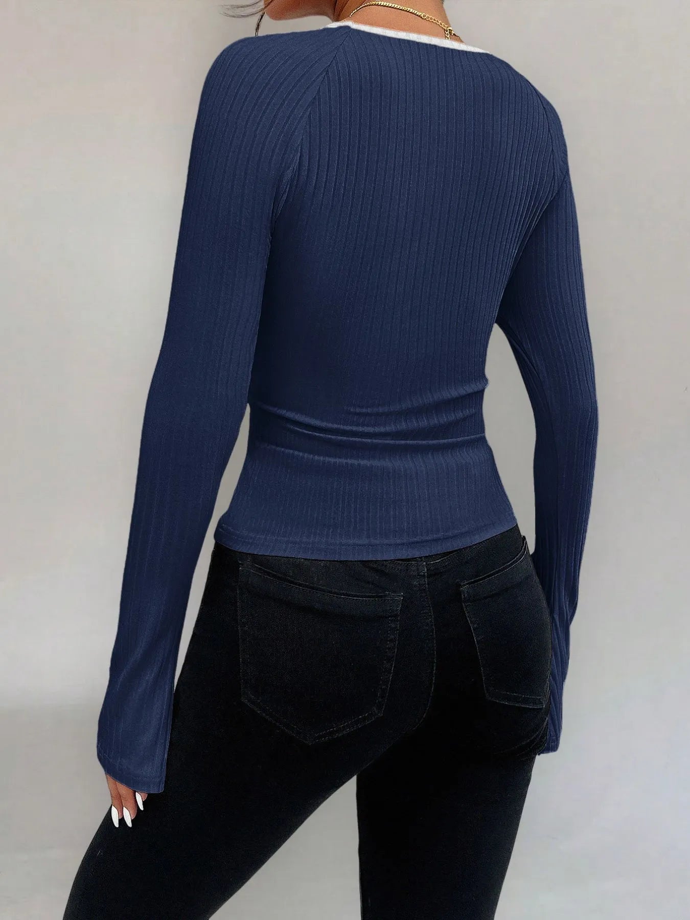 Slim Fit Ribbed Long Sleeve Top – Everyday Staple