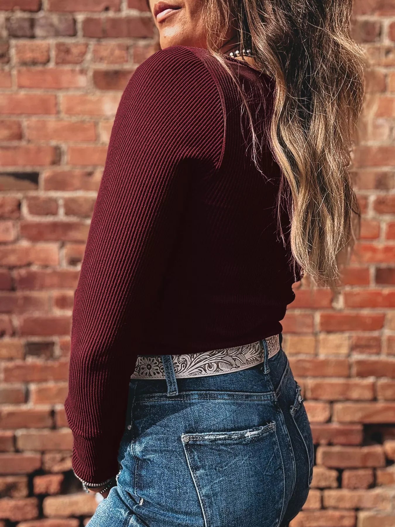 Ribbed Knit Long Sleeve Fitted T-Shirt