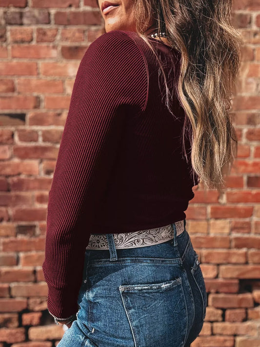 Ribbed Knit Long Sleeve Fitted T-Shirt