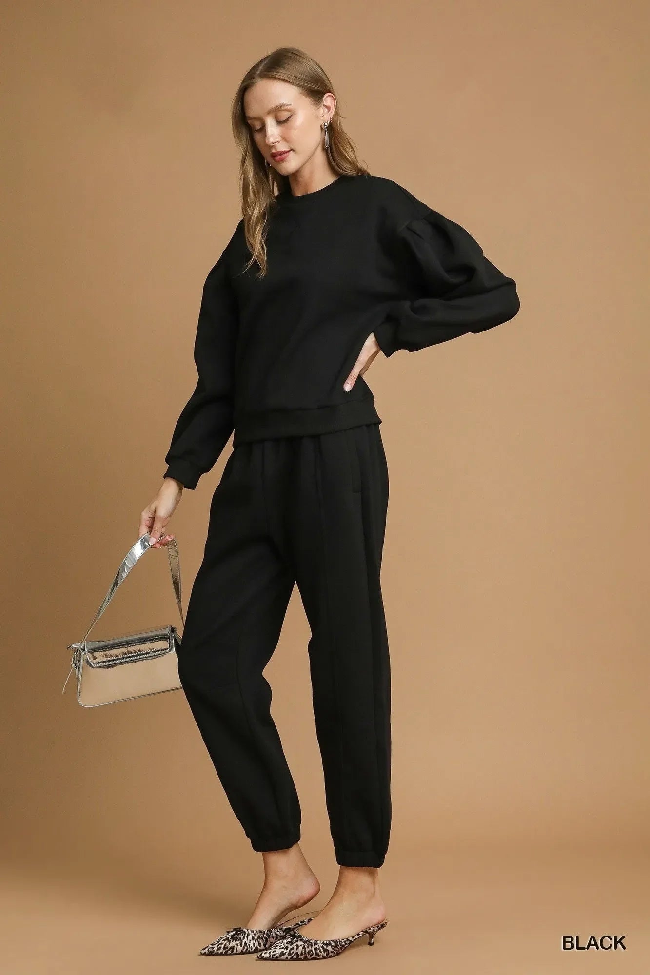 Black Fleece Jogger Pants – Drawstring Comfort