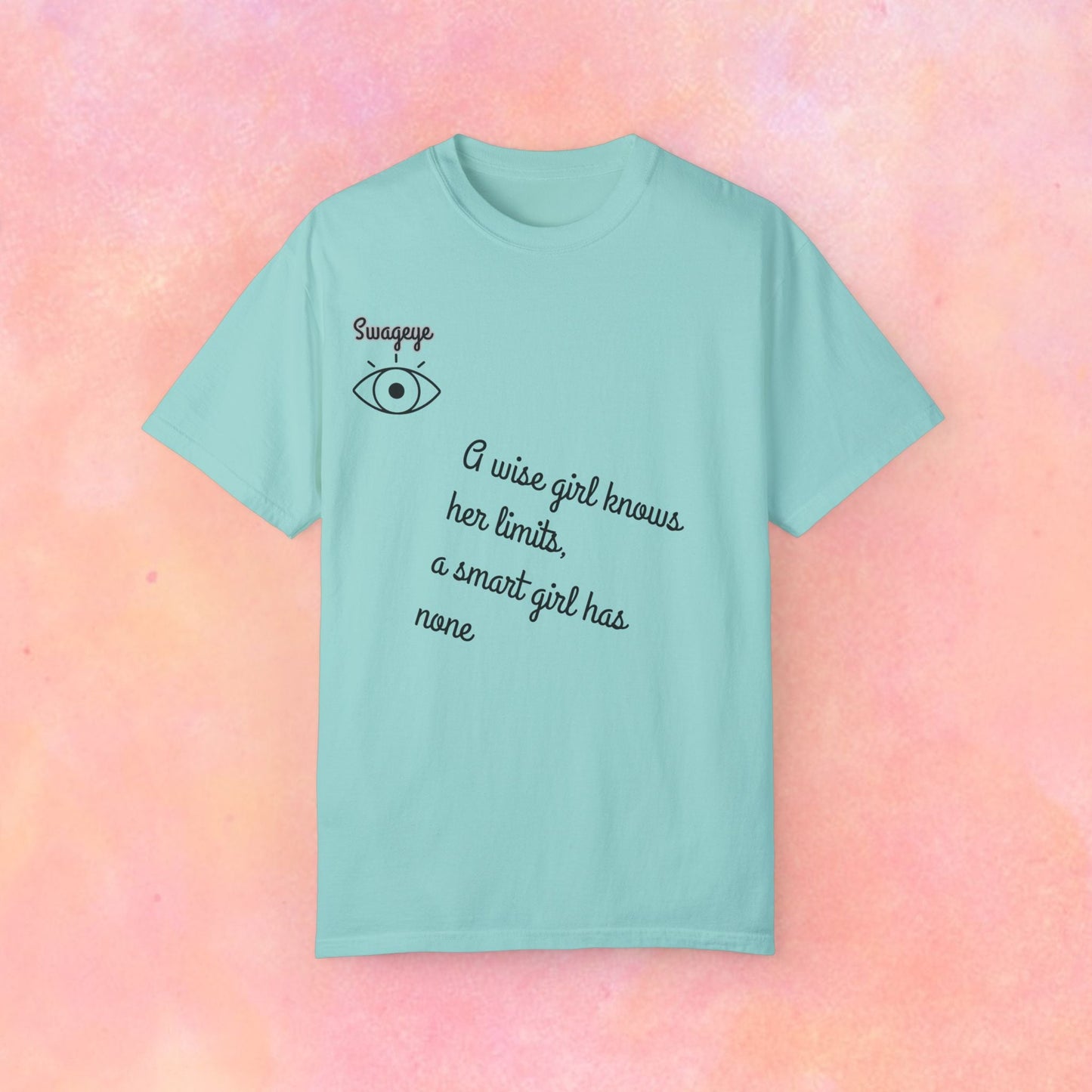 Swageye Vintage Wisdom Unisex T-shirt - 'A wise girl knows her limits, a smart girl has none'