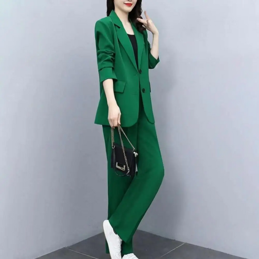 Marta™ | Elegant Women's Suit Green