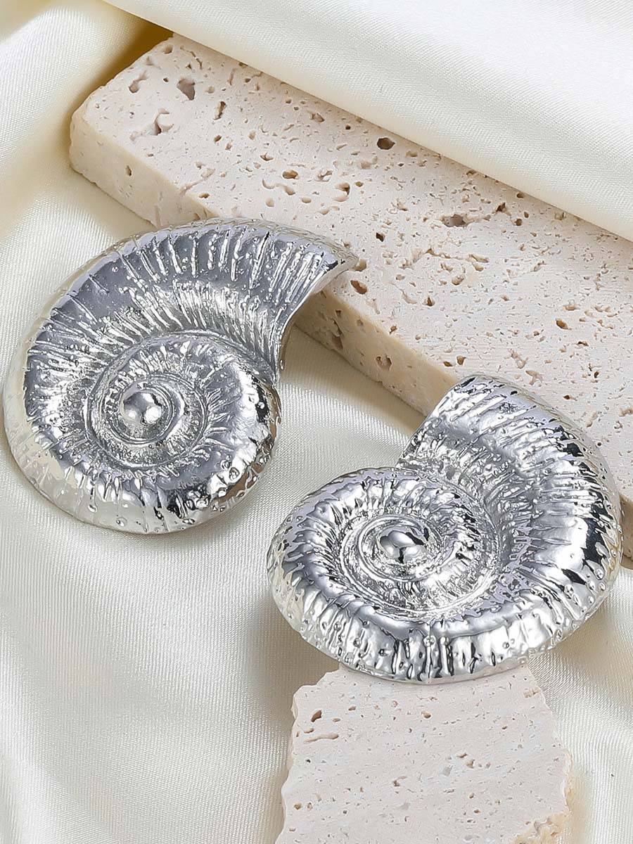 Conch Element Earrings Silver F