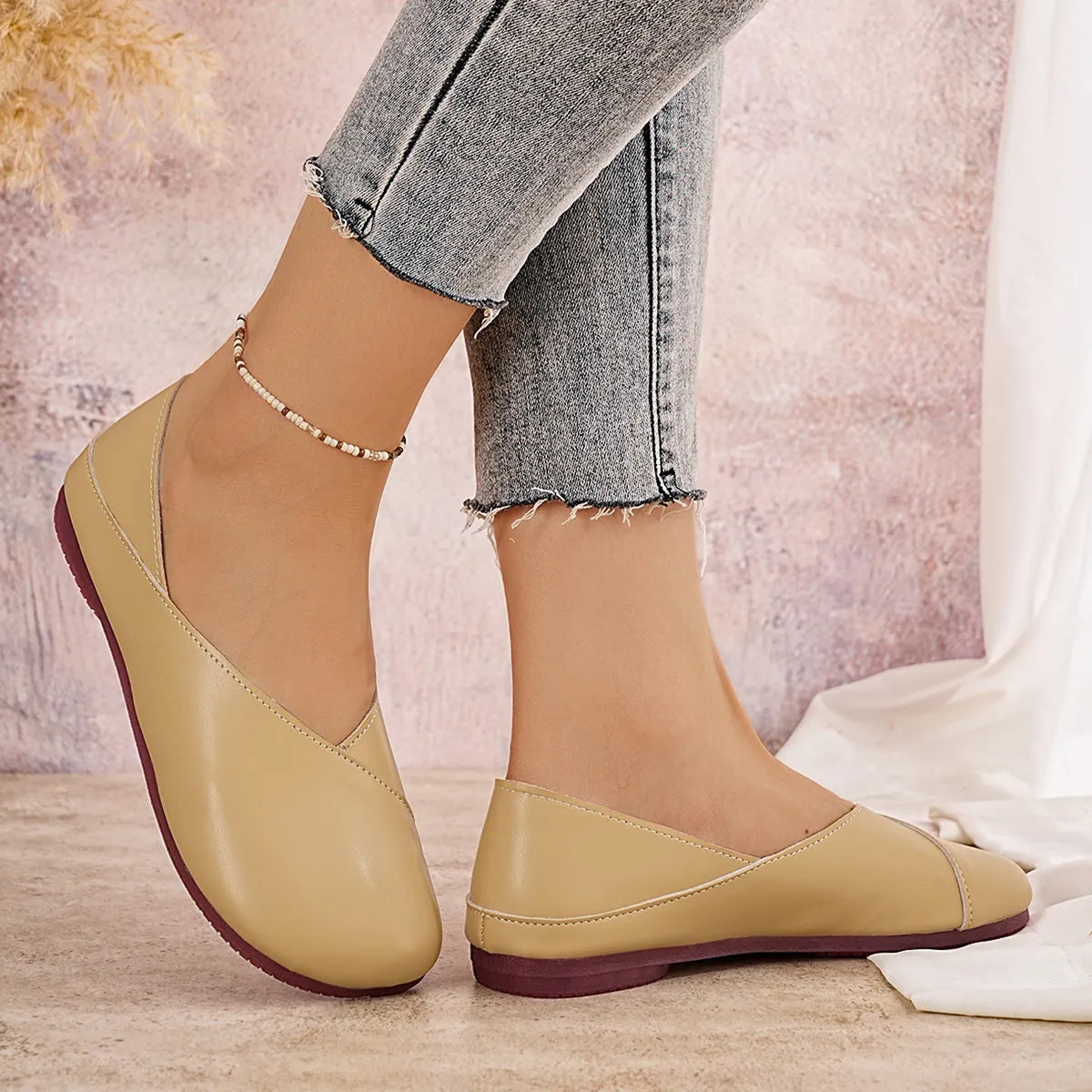 Women’s Round Toe Flats Slip-On Shoes – Comfortable Casual Ballet Loafers