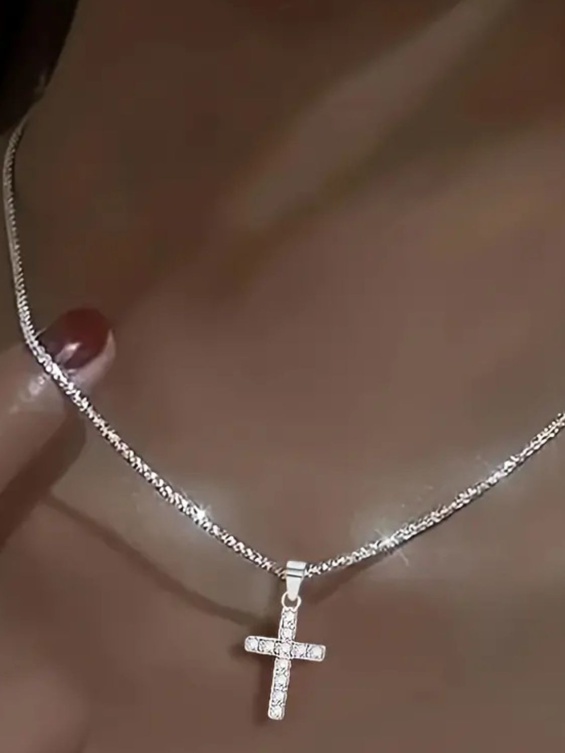 Elegant Sterling Silver Cross Pendant