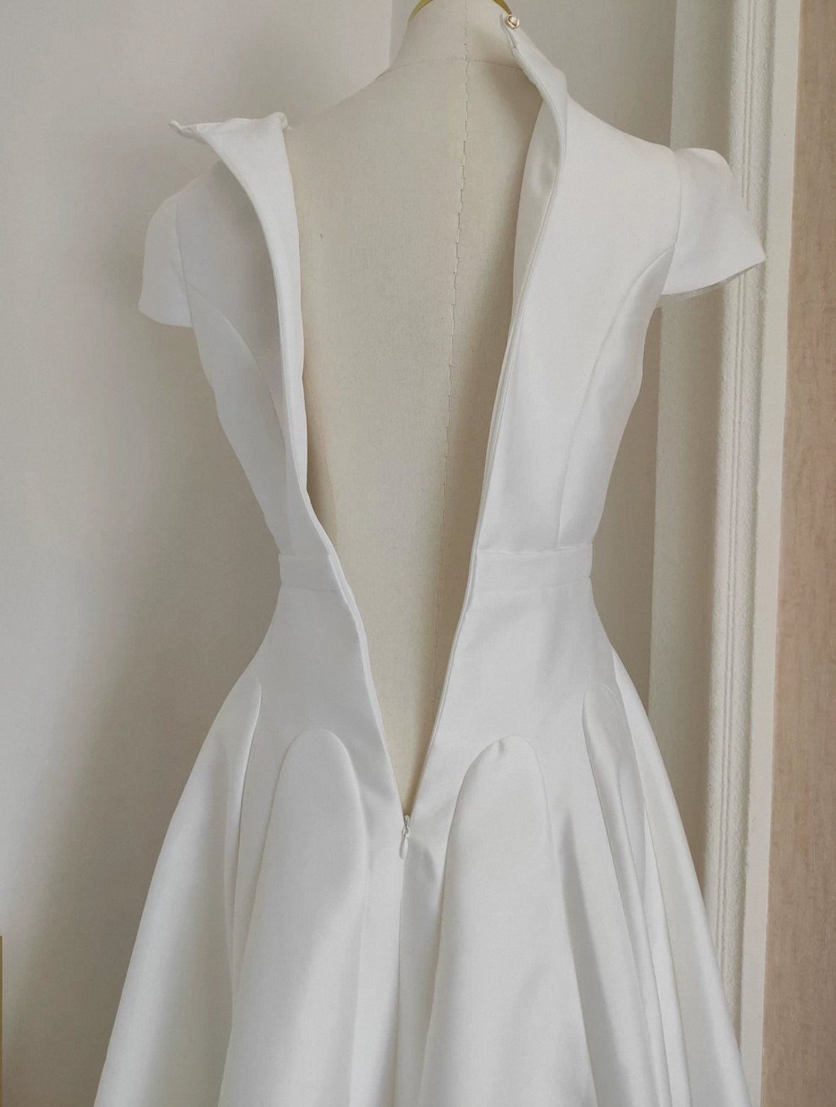 Renée Vintage Pleated Midi Dress Size S