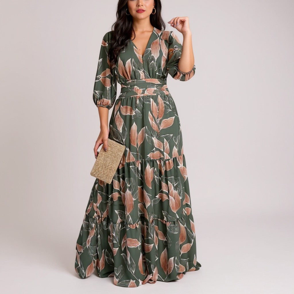 Aísha Long Floral Dress with Flowing Cut and Leaf Motif
