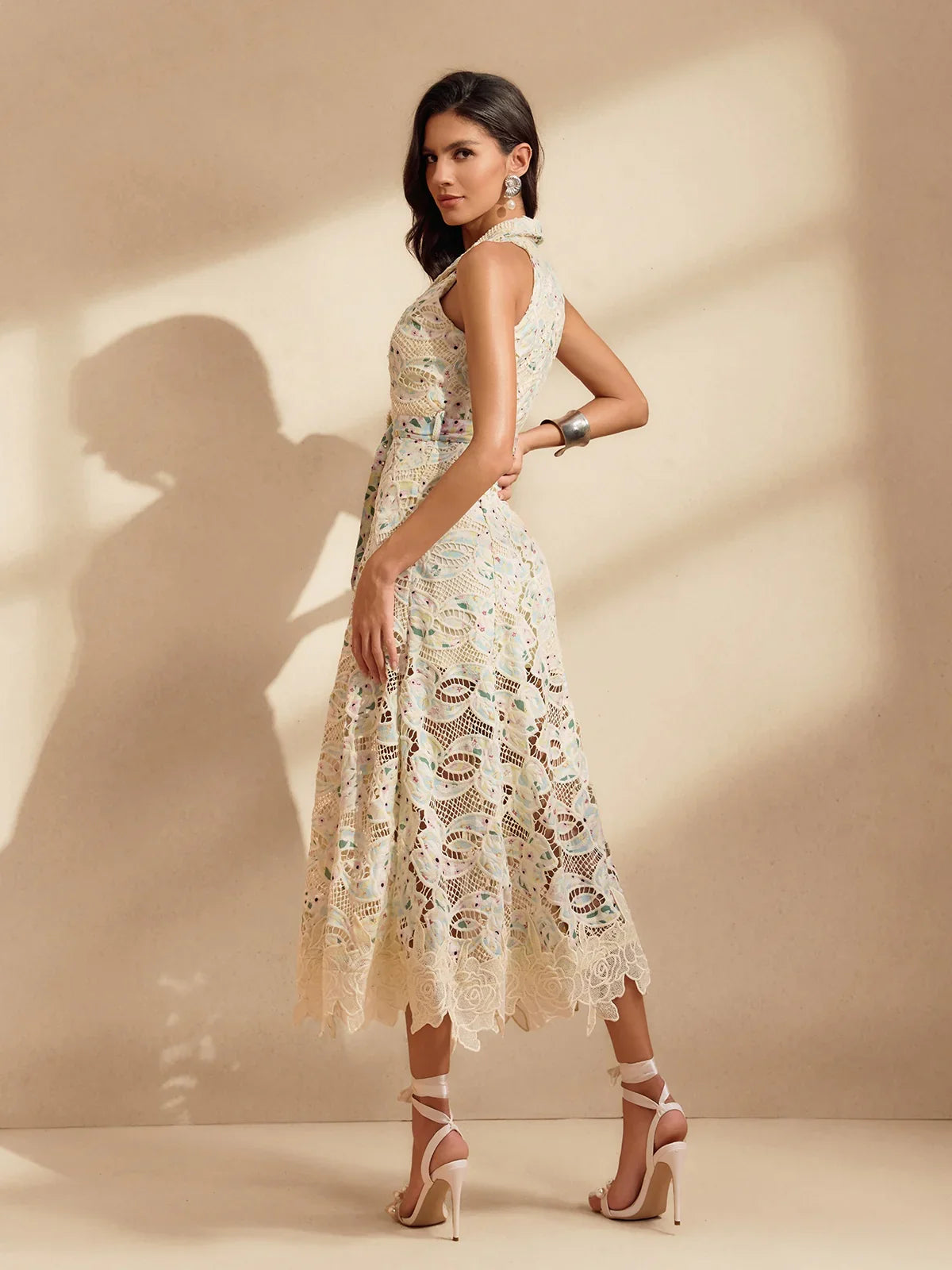 Pastel Bloom Lace Midi Dres