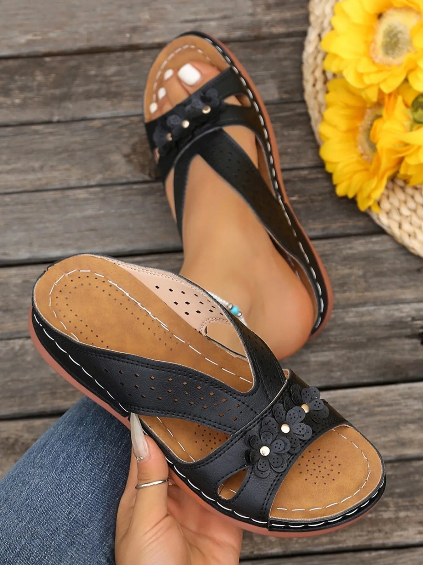 Flower Comfort Wedge Sandals