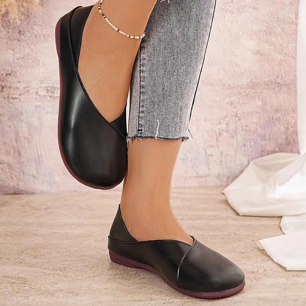 Women’s Round Toe Flats Slip-On Shoes – Comfortable Casual Ballet Loafers