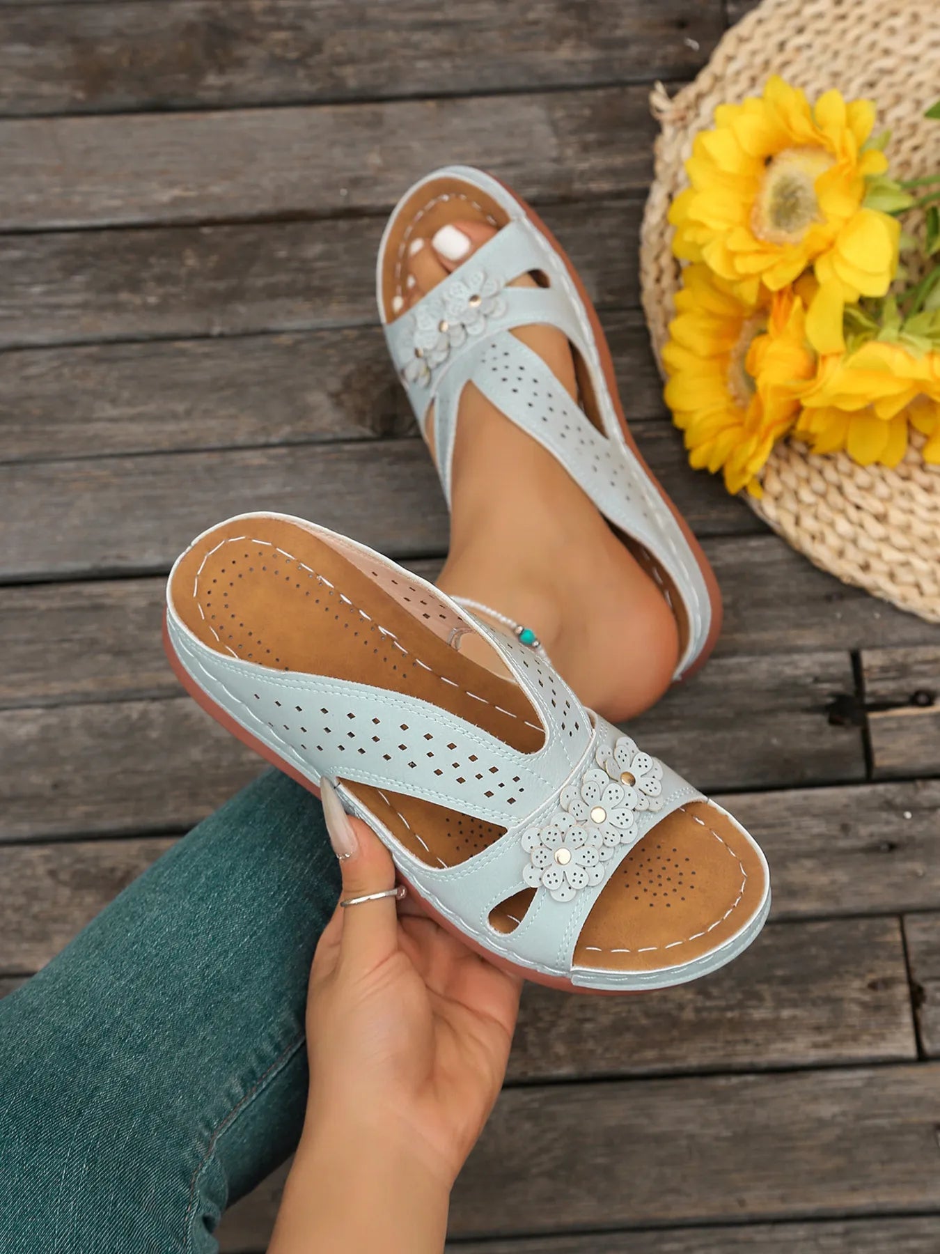 Flower Comfort Wedge Sandals