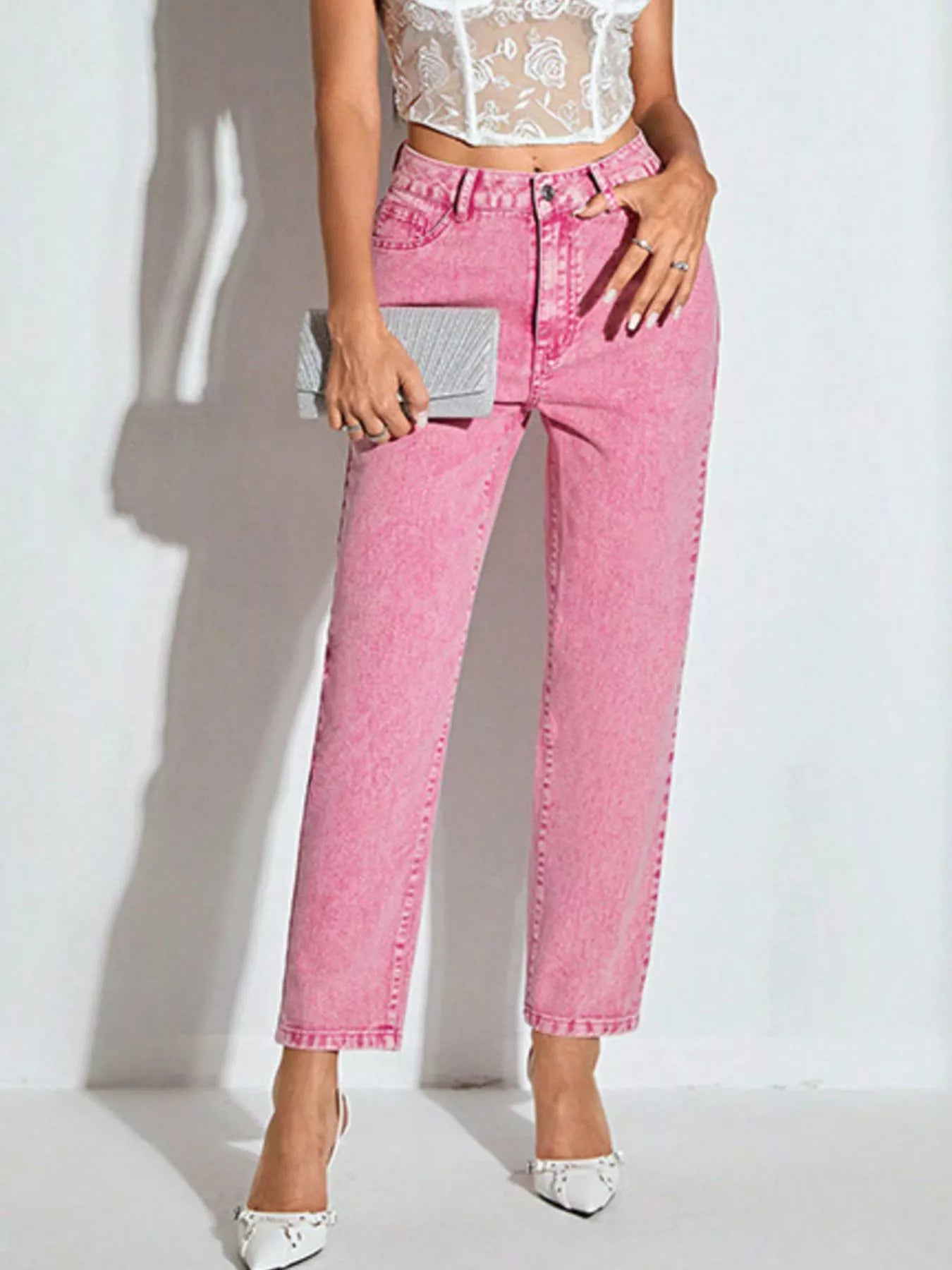 Women’s Light Pink High-Waisted Straight Leg Jeans – Trendy Washed Denim Pants