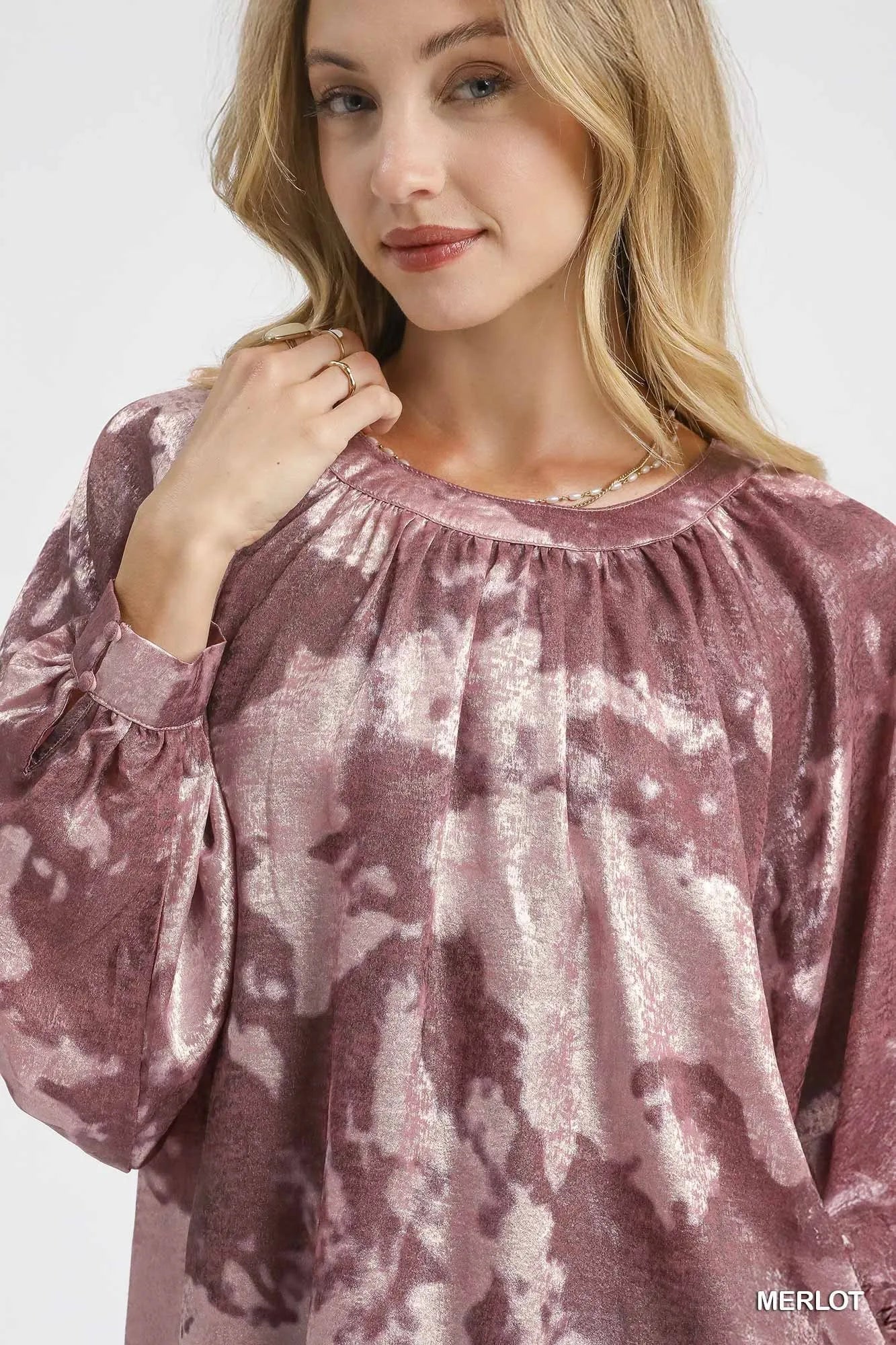 Shimmery Metallic Blouse – Balloon Sleeve Style