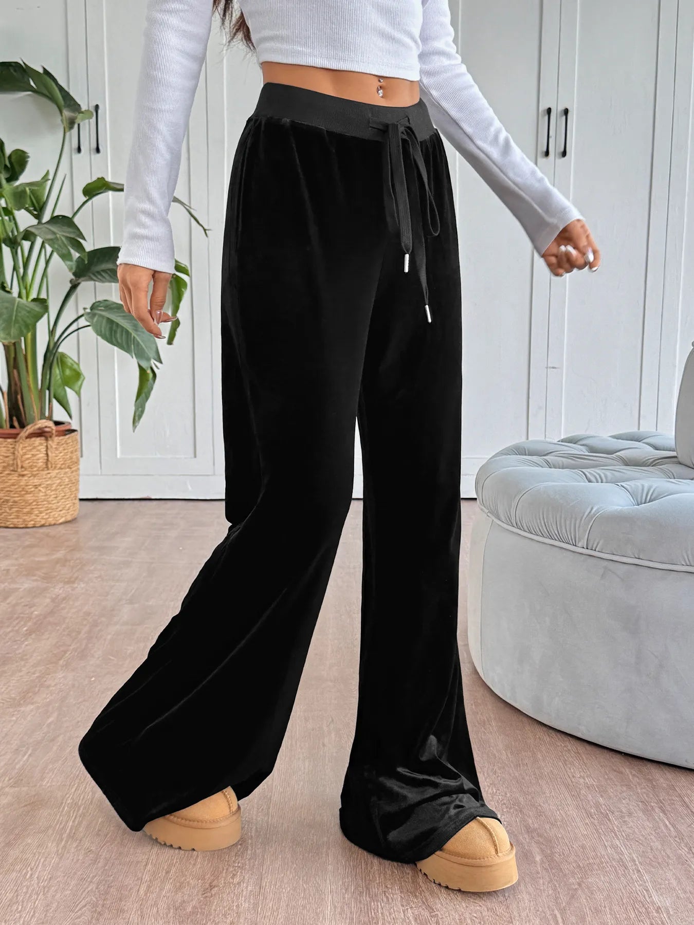 Black Chill Wide Leg Lounge Pants