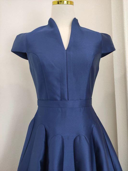 Renée Vintage Pleated Midi Dress Size L