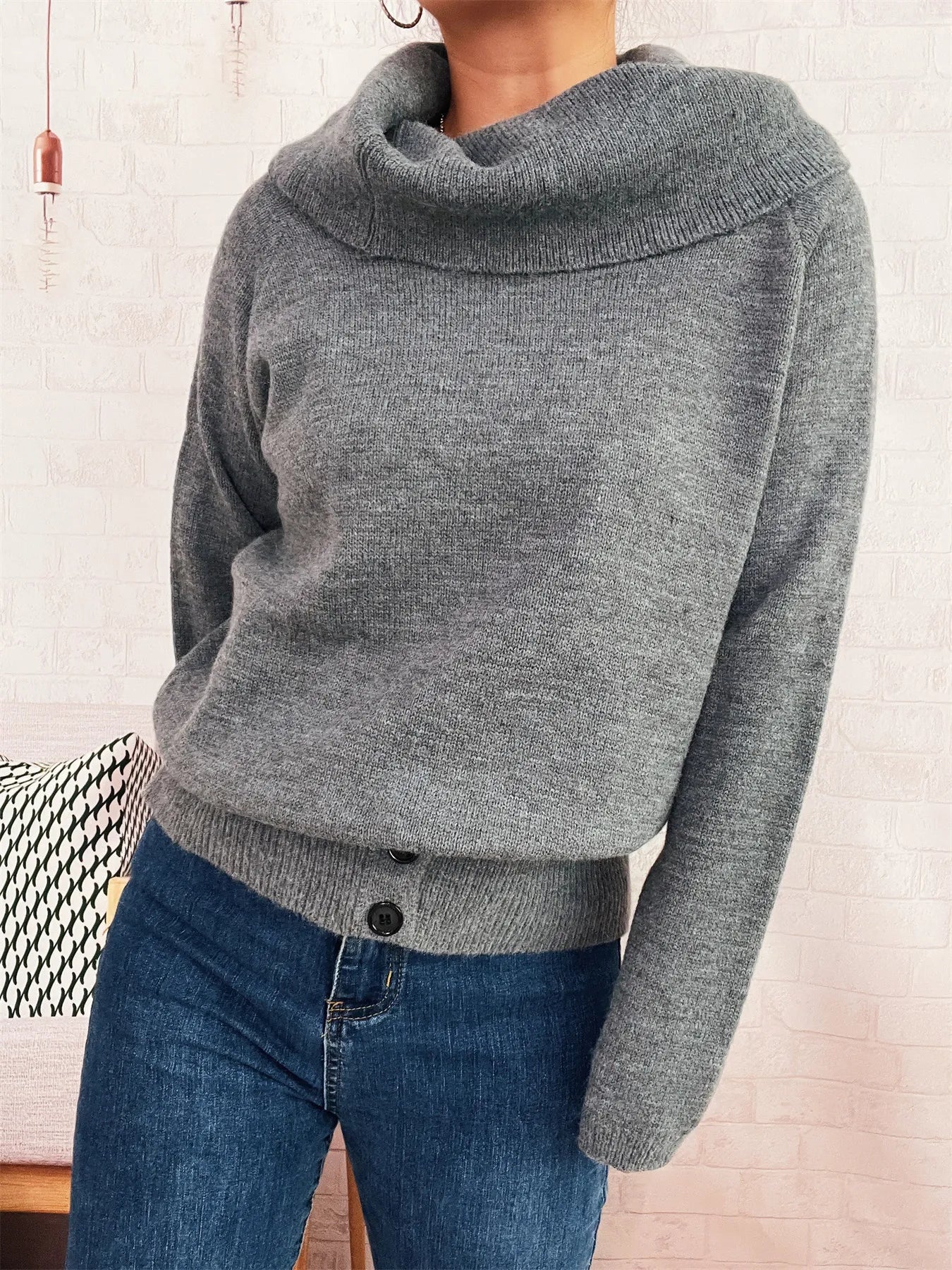 Women’s Striped Turtleneck Long Sleeve Sweater – Cozy Knit Pullover for Fall & Winter
