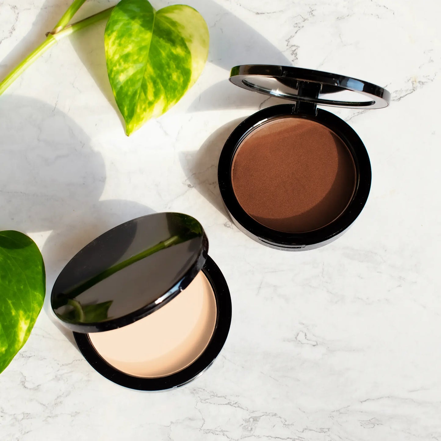 Radiant Matte Dual Powder Foundation – Smooth, Long-Lasting Wear