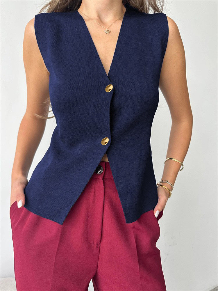 Evie | Sleeveless Buttoned Peplum Top
