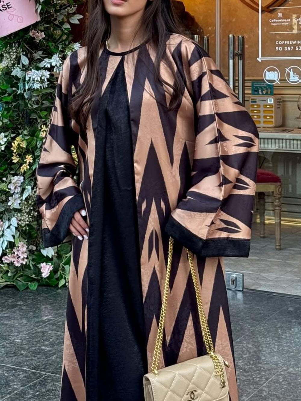 Rectangular Contrast Print Long Sleeve Dress