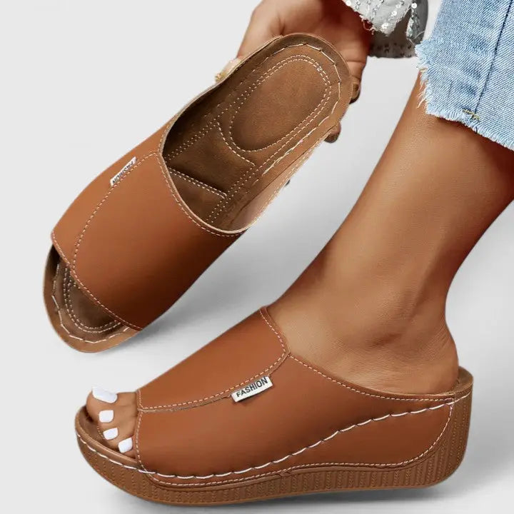 Breezestep — Breathable Leather Sandals With Stylish Comfortable Summer Design Brown