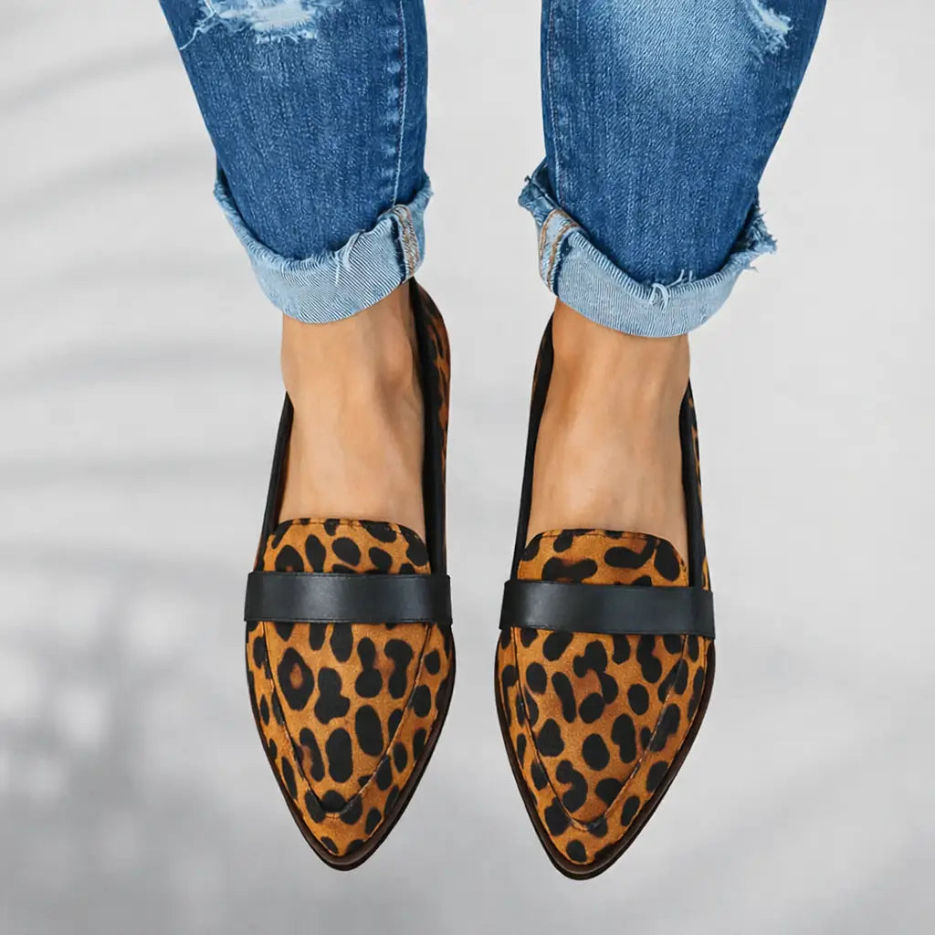 Sleektoe — Polished Leather Loafers With Elegant Sleek Toe Slip-On Design Brown