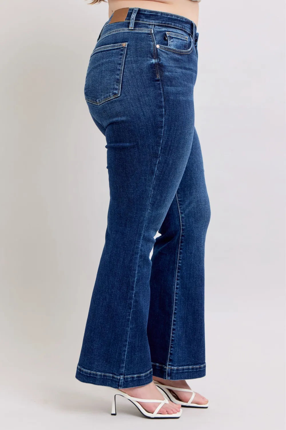Signature High Rise Flare Jeans