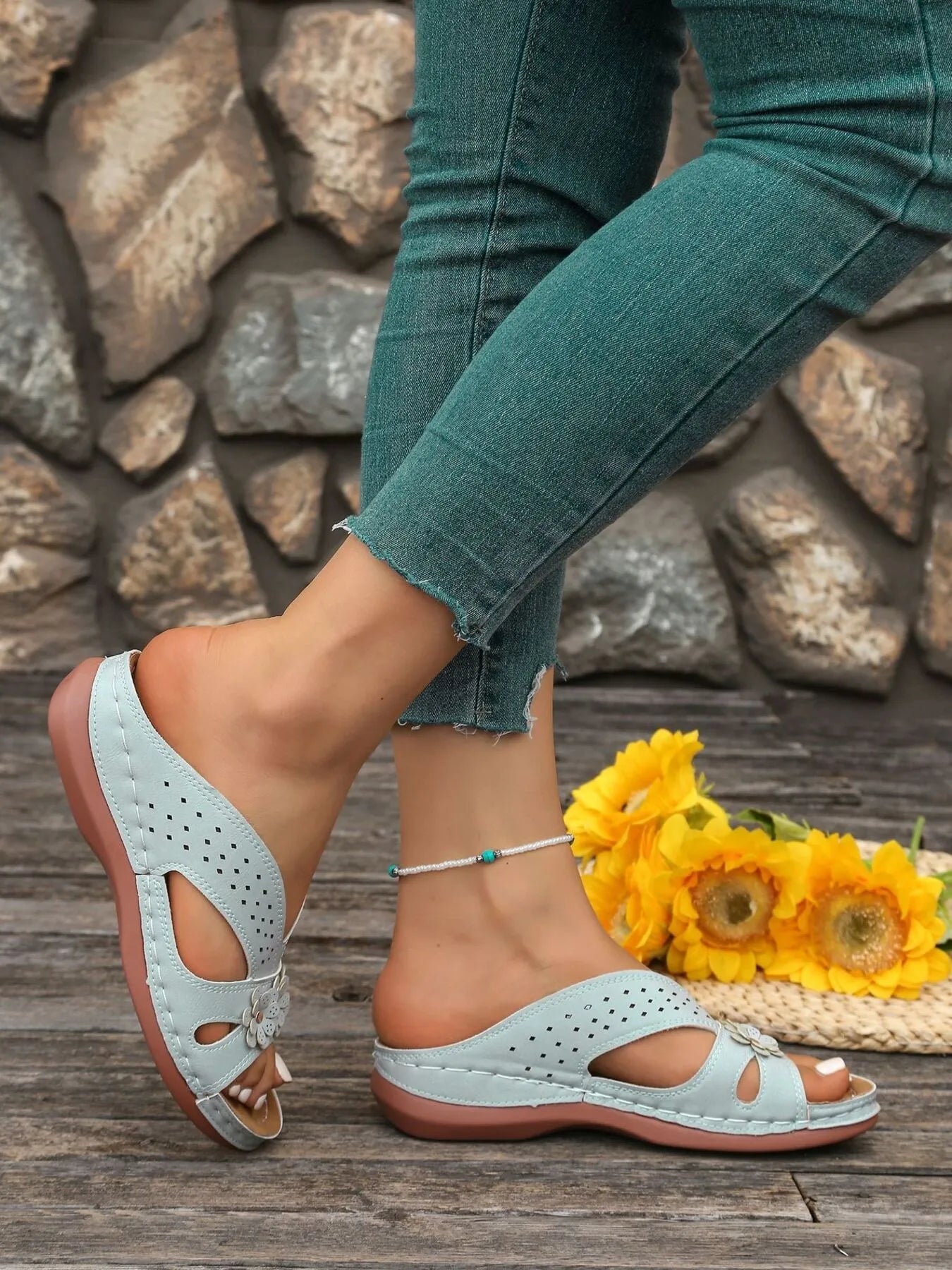 Flower Comfort Wedge Sandals