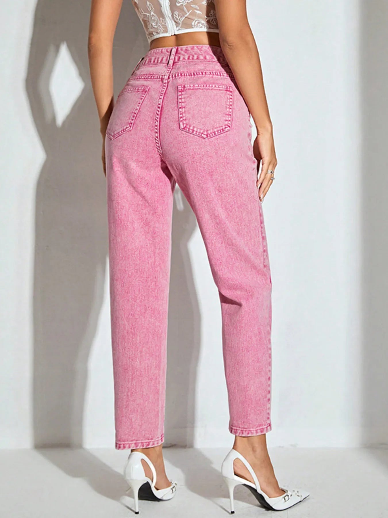 Women’s Light Pink High-Waisted Straight Leg Jeans – Trendy Washed Denim Pants