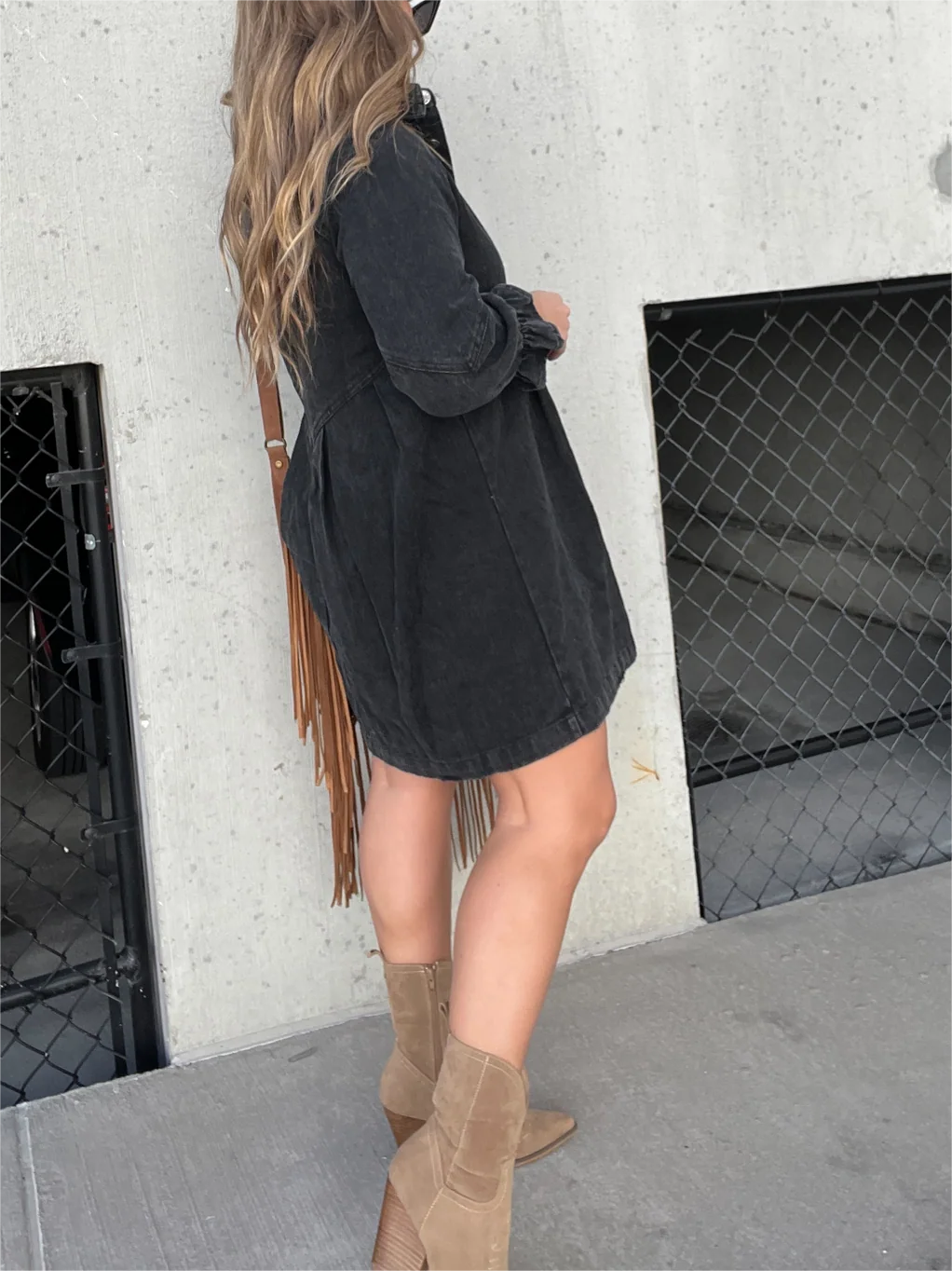 Nola | Chic Turn-Down Collar Denim Midi Dress