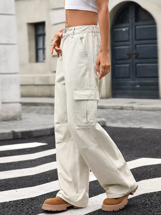 Relaxed Fit Cargo Jeans