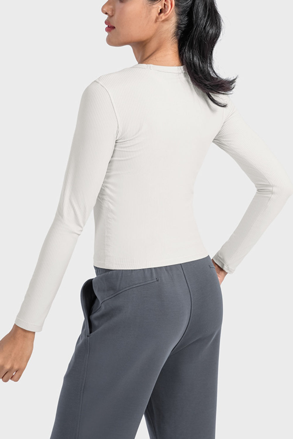 Long Sleeve Sports Tee – Round Neck, Modern Style