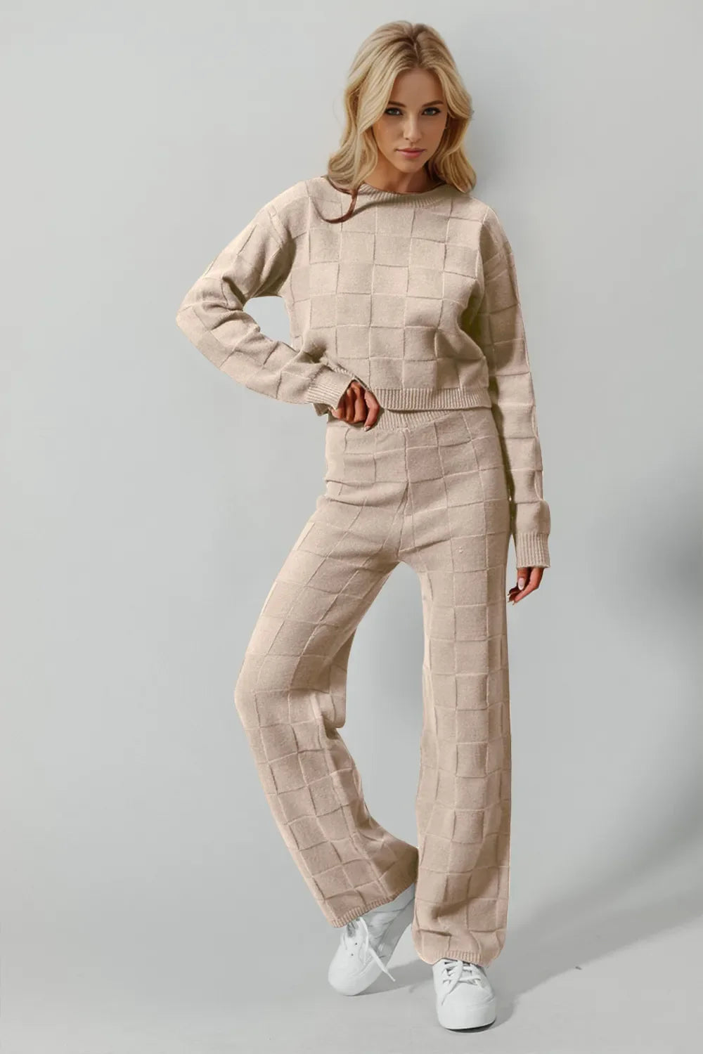 Trendy Checkered Round Neck Top & Pants Set