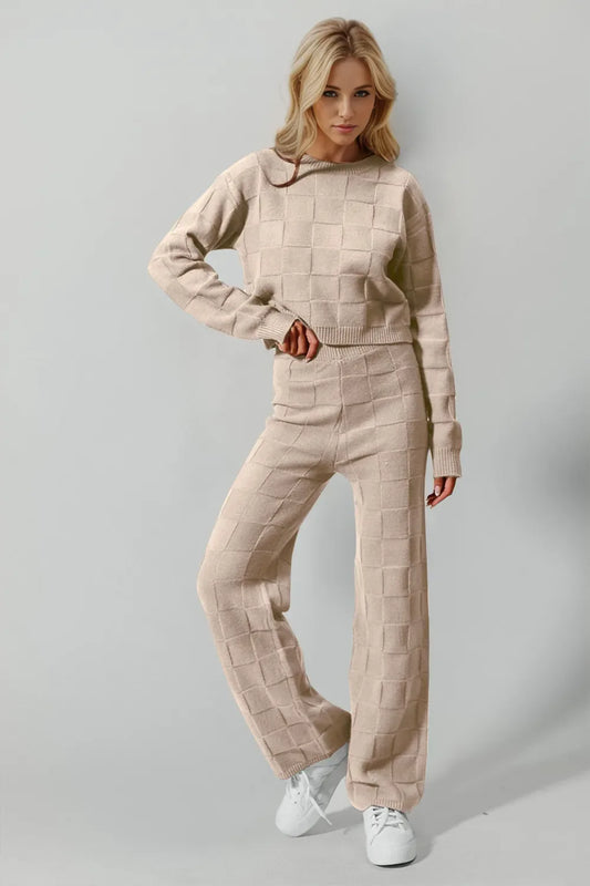 Trendy Checkered Round Neck Top & Pants Set