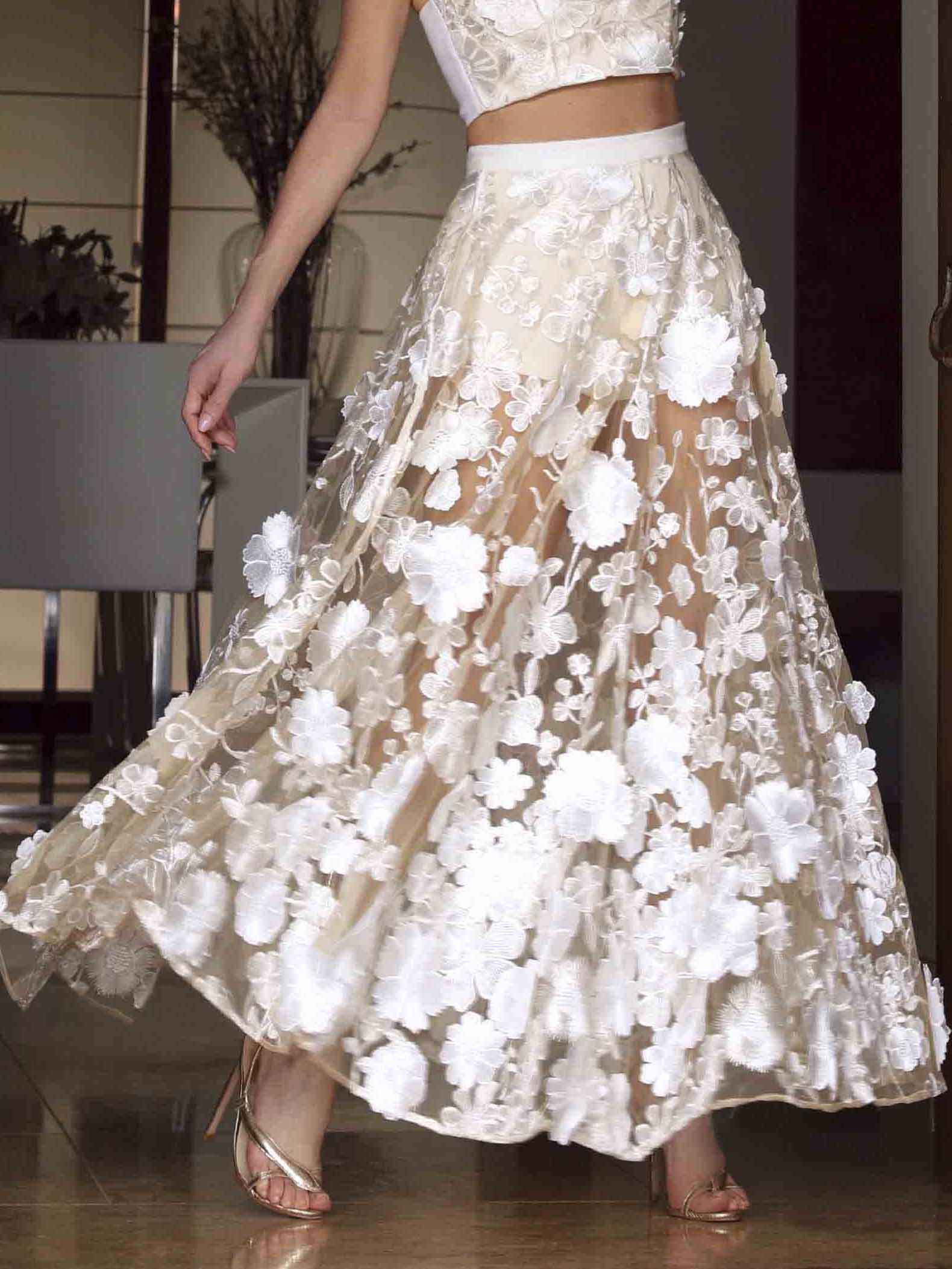 Elegant Strapless Floral Lace Crop Top & Maxi Skirt Two-Piece Set Cream Skirt