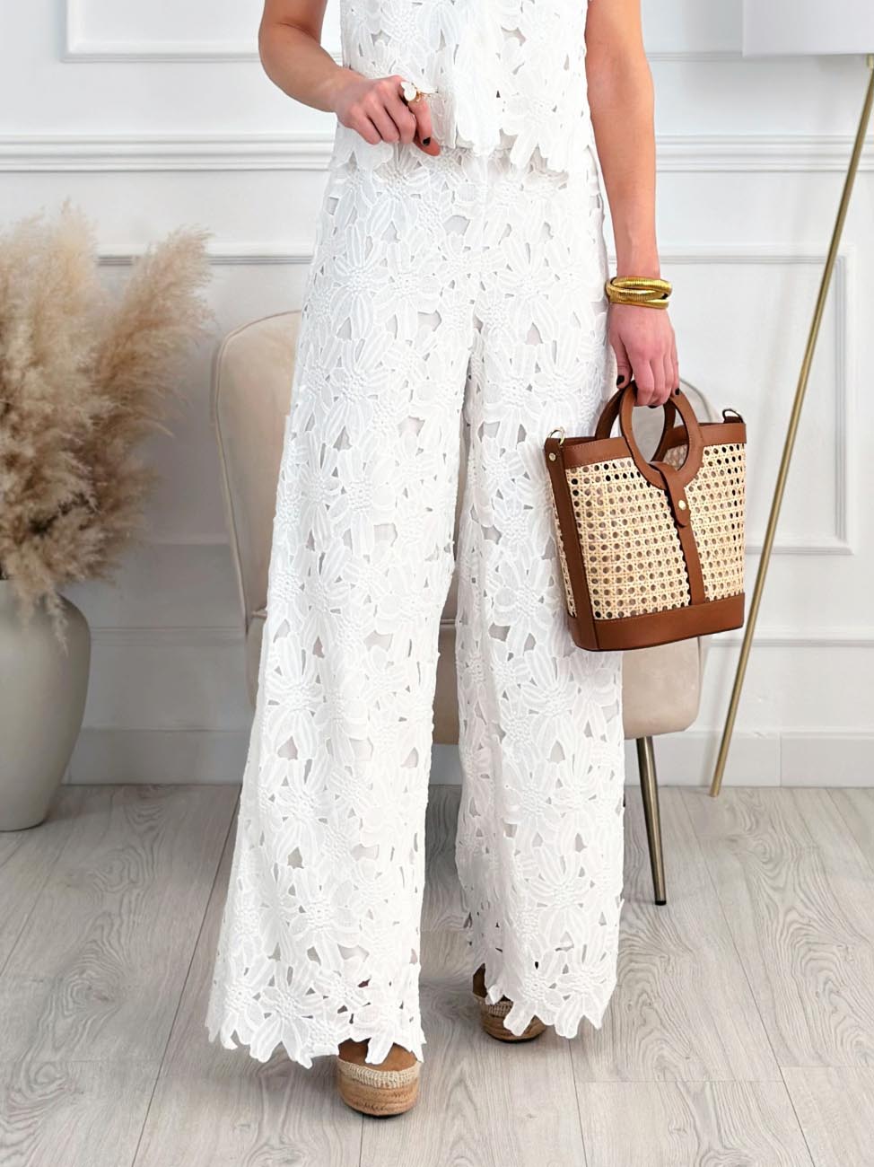 Exquisite Floral Lace Hollow Pants White