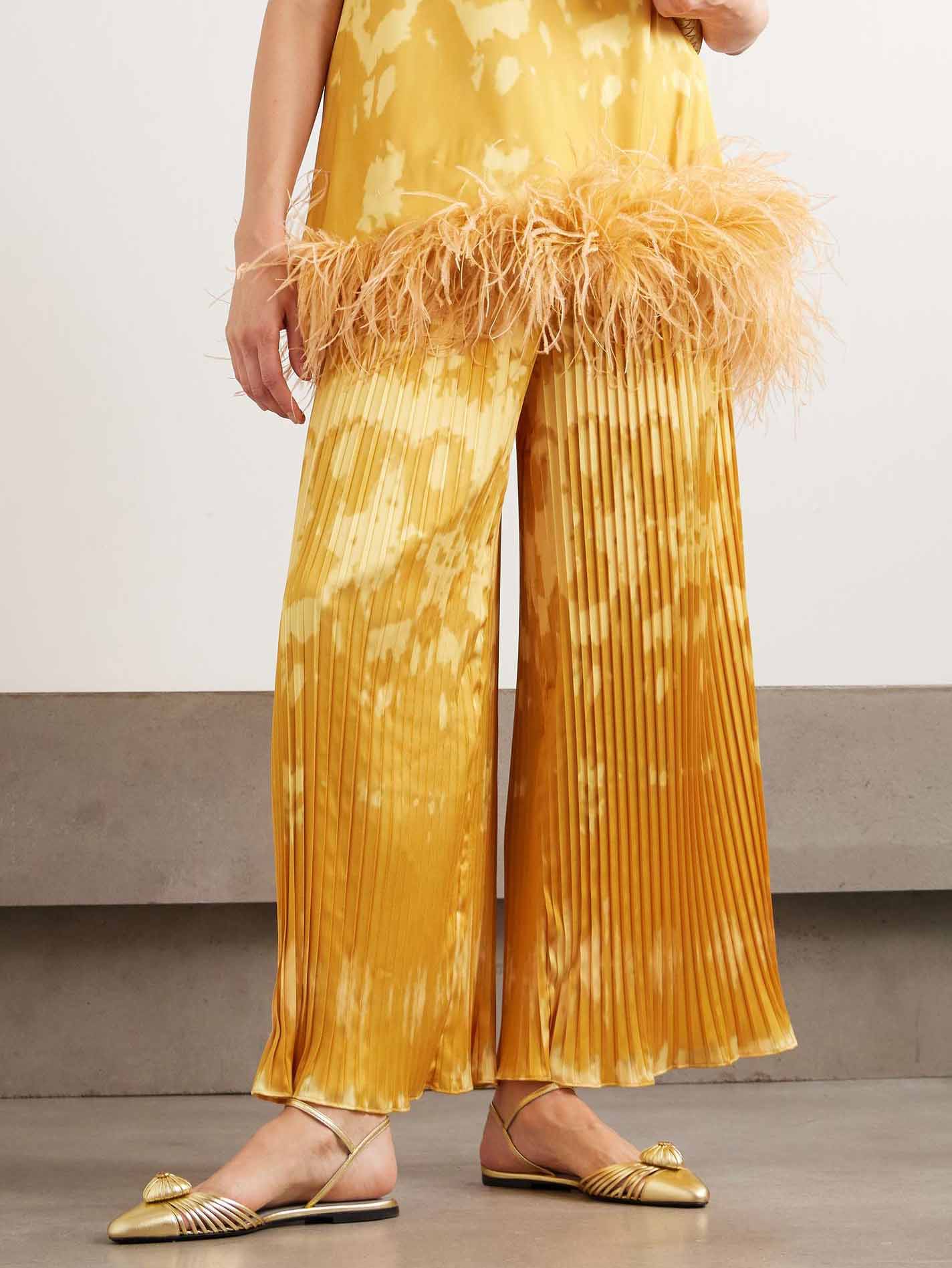Exquisite Abstract Print Sleeveless Feather-Trim Top Yellow Pants