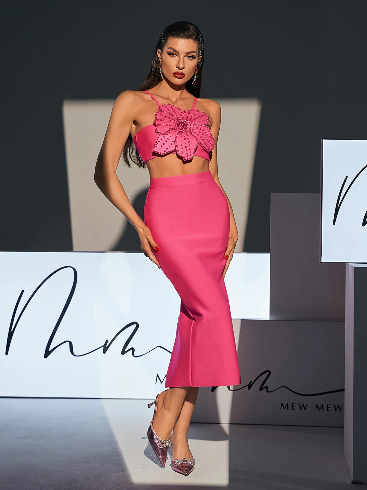 Flower top bandage skirt set