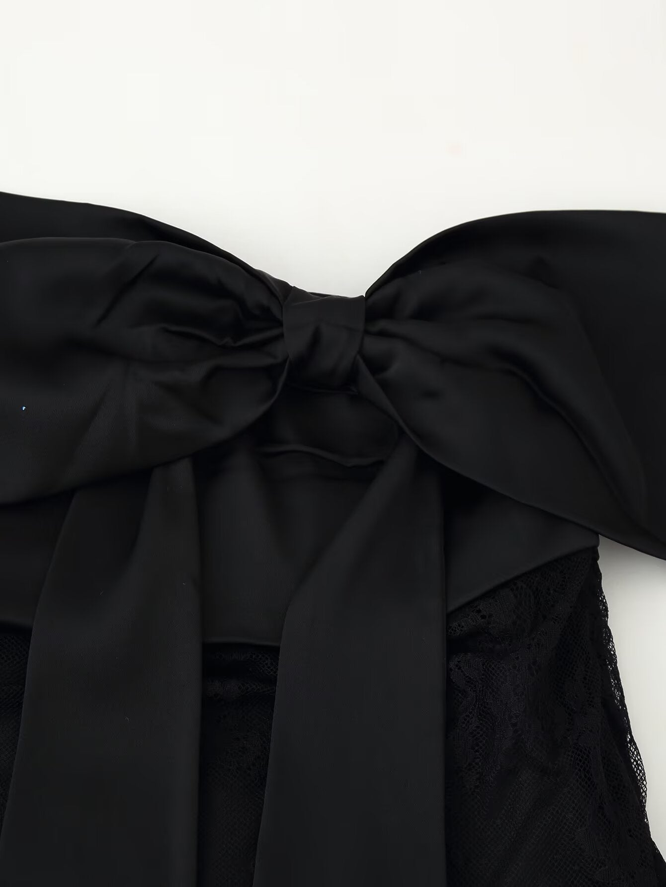 Black Sexy Patchwork Eyelash Lace Bow Mini Skirt