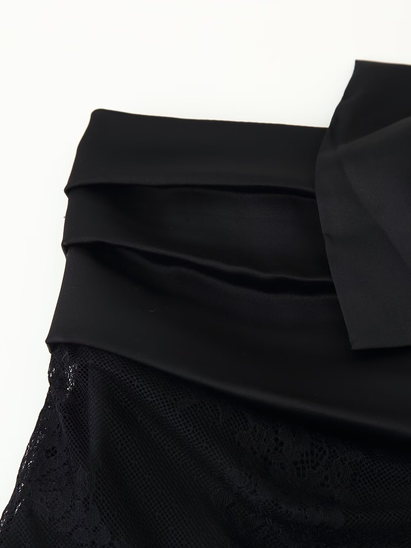 Black Sexy Patchwork Eyelash Lace Bow Mini Skirt