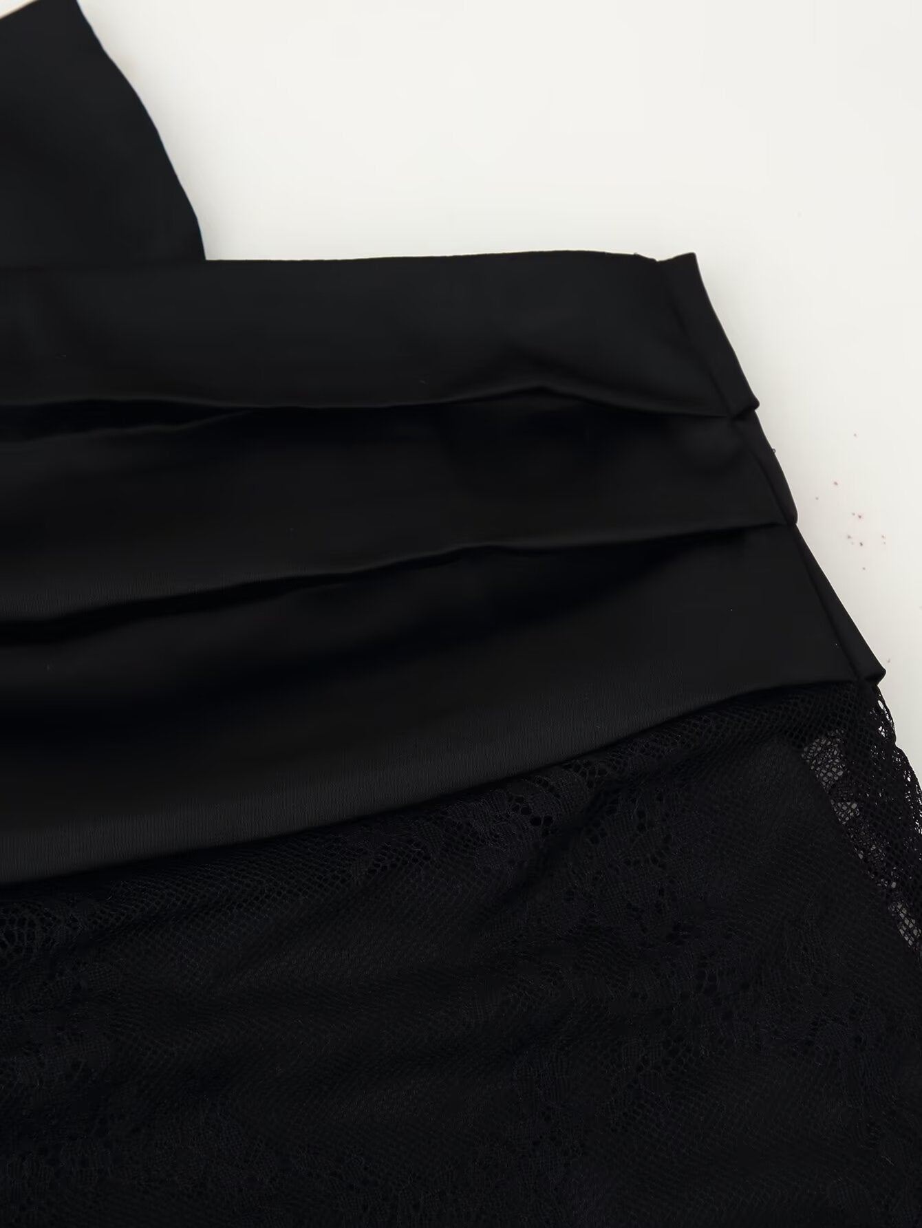 Black Sexy Patchwork Eyelash Lace Bow Mini Skirt