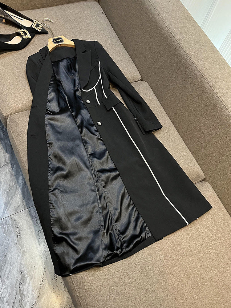 Aella black long coat