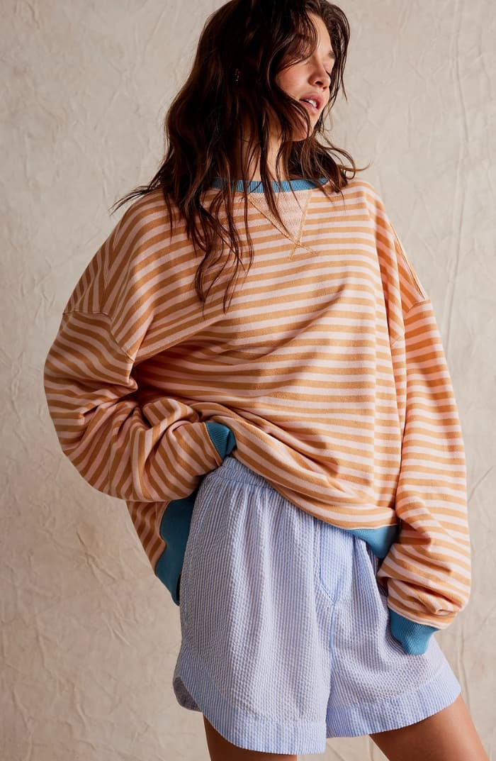 Julia | Cozy Oversized Striped Pullover