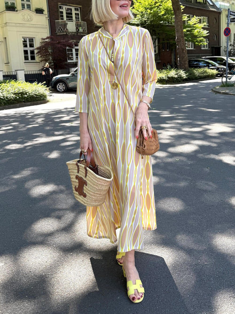 Casual Effortless V-Neck Printed Vacation Maxi Dress Apricot