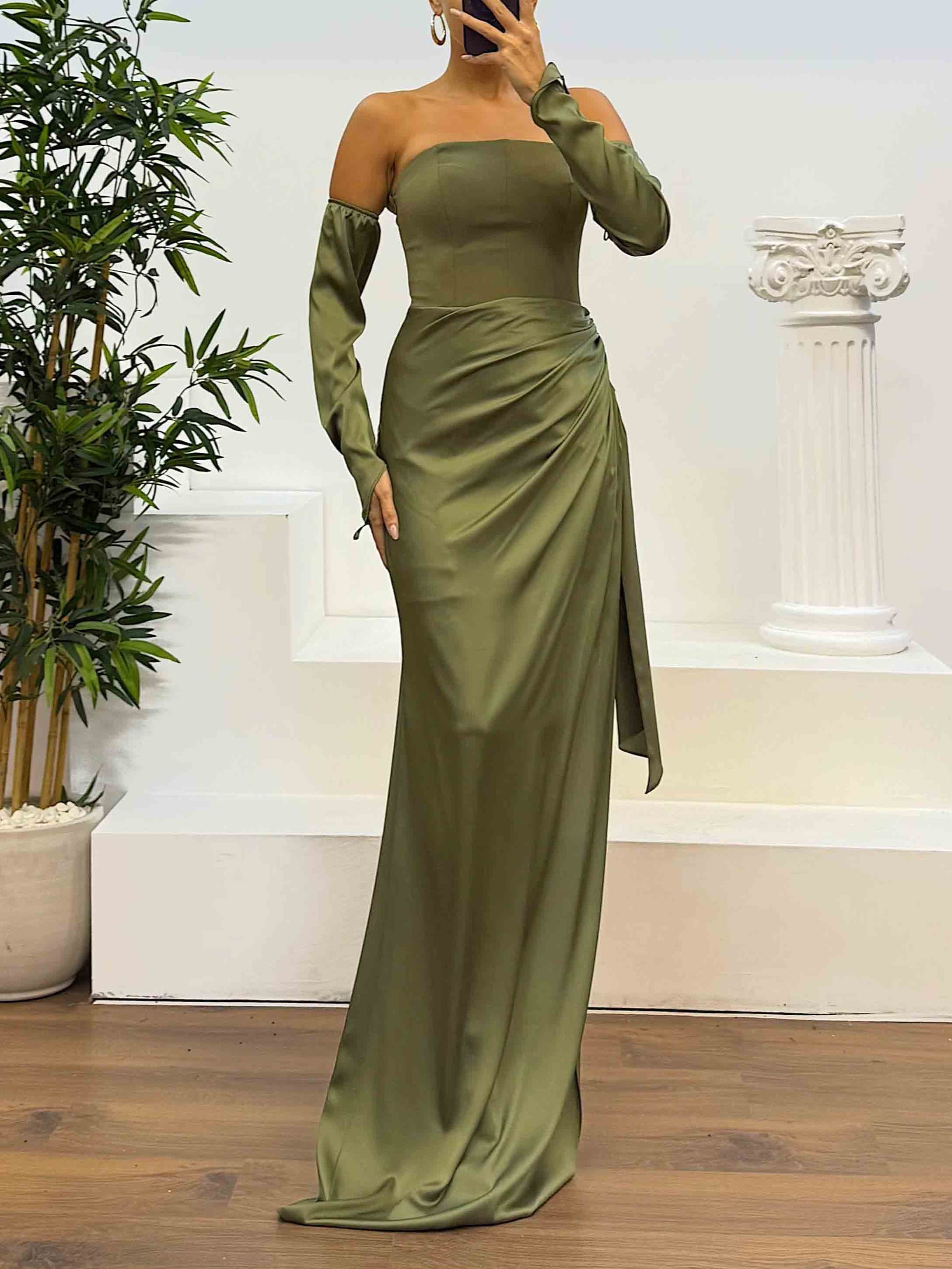 Elegant Strapless Satin Evening Maxi Dress Green