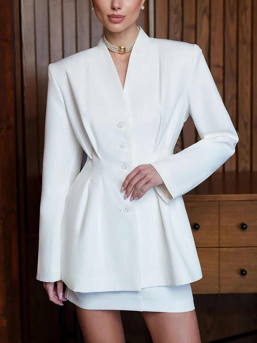 Elegant Sculptural Blazer And Skirt Two-Piece Set White