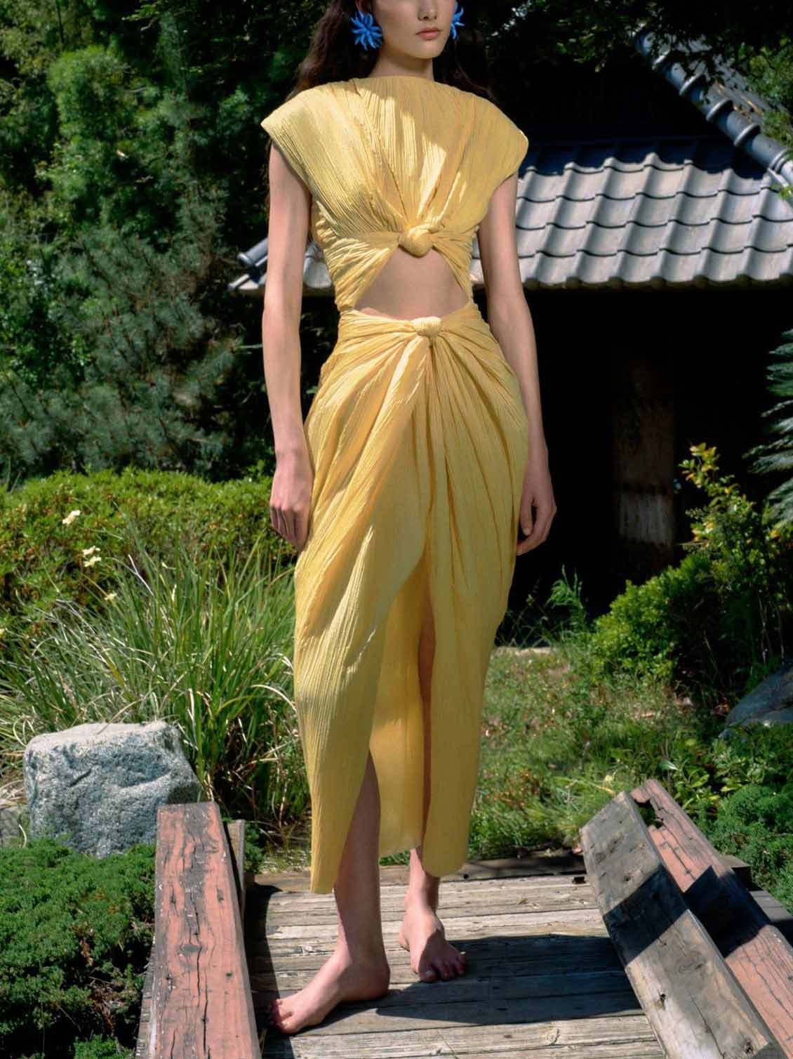 Elegant Pleated Cutout Slit Maxi Dress Yellow