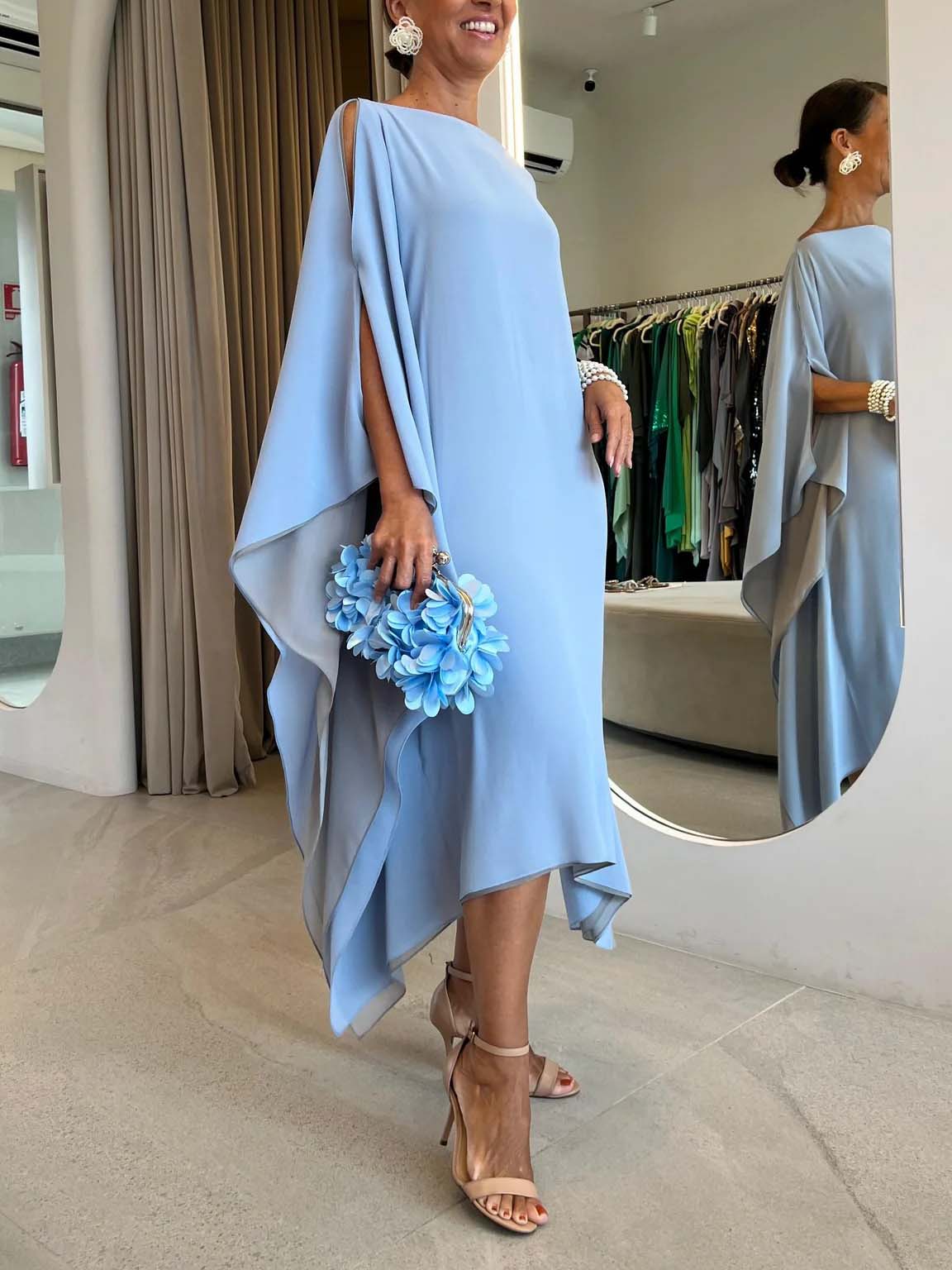 Elegant Two-Tone Cave Midi Dress Blue