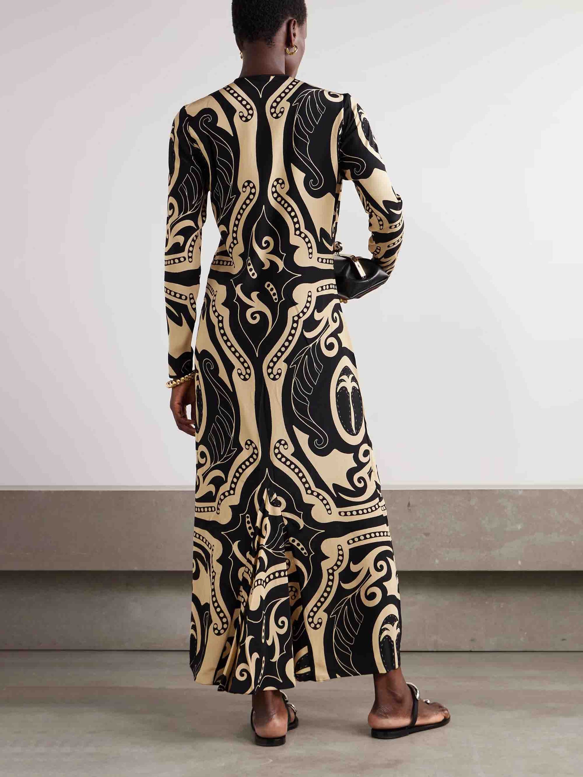 Retro Botanical Print Long-sleeved Maxi Dress